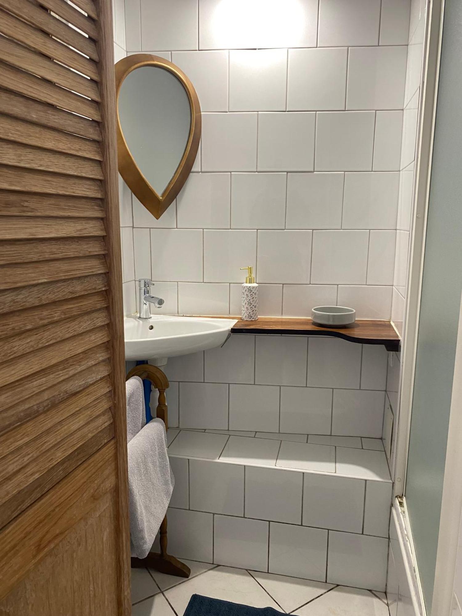 Bed and Breakfast La Clef Du Four Plesder Esterno foto